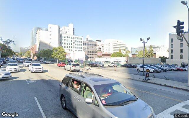 Street view of Angelus Mini Market