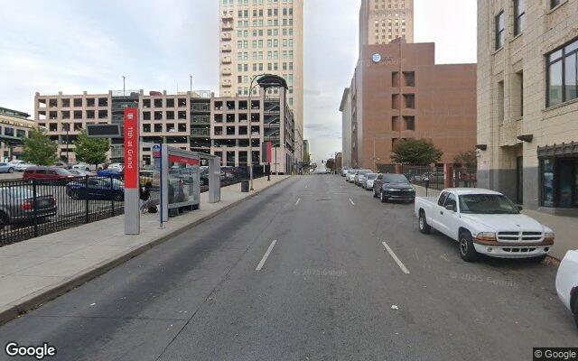 Street view of Downtown Market