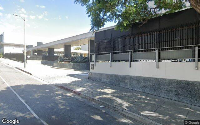 Street view of Bixel Liquor Store