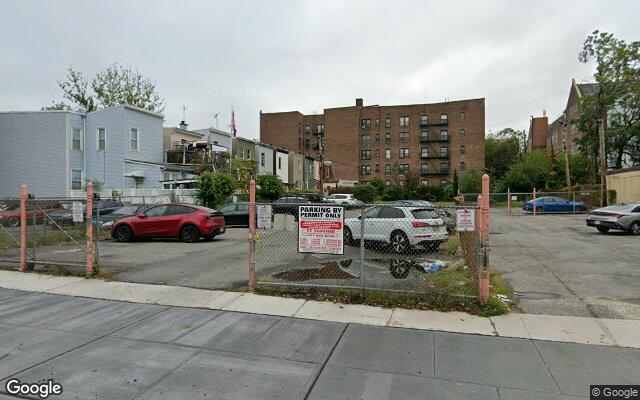 Street view of Rahman Halal Meat & Pizza