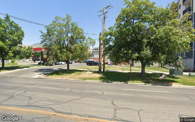 Street view of Dollar General