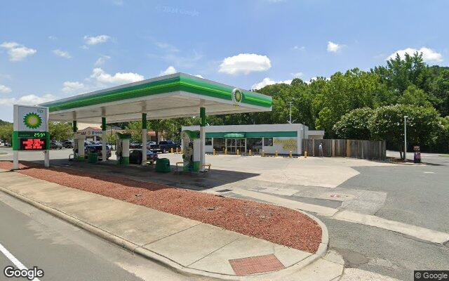Street view of Forest Hills Family Fare