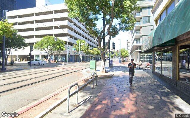 Street view of Suncity Smokes & Market