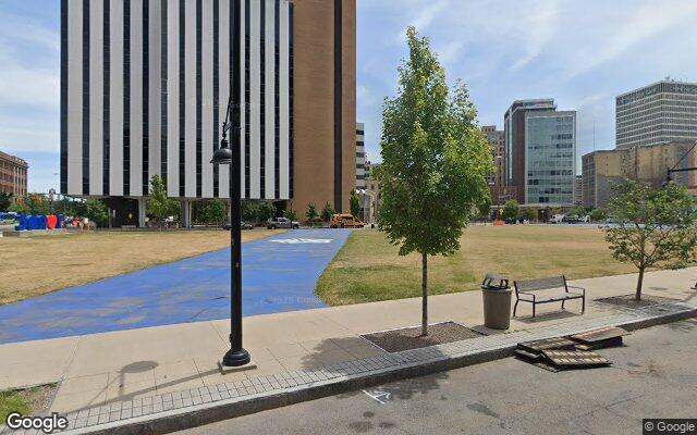 Street view of Rochester Downtown Farmers Market