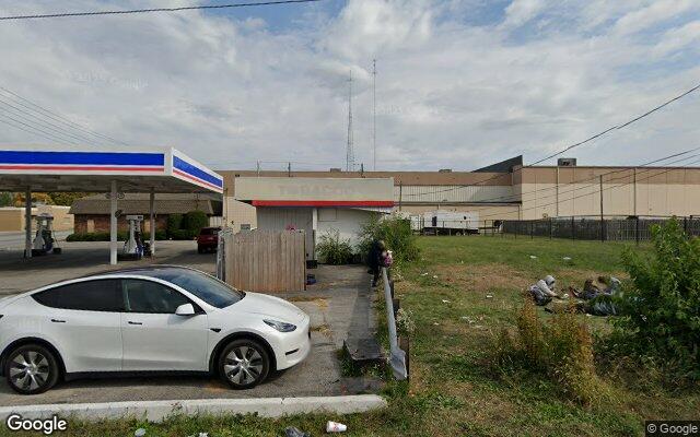 Street view of La Tienda 2