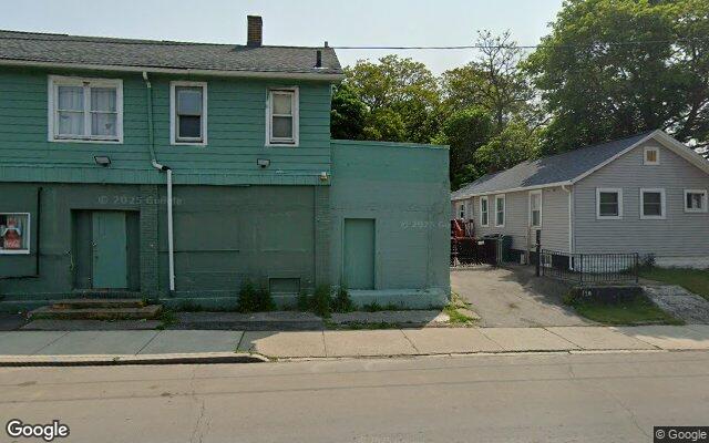 Street view of Maple Mart & Deli
