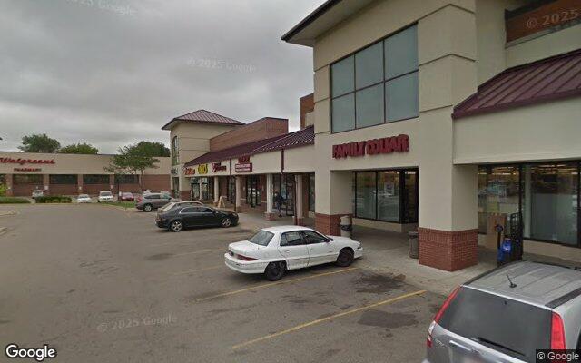 Street view of DollarTree