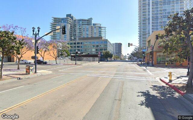 Street view of Broadway Deli and Market