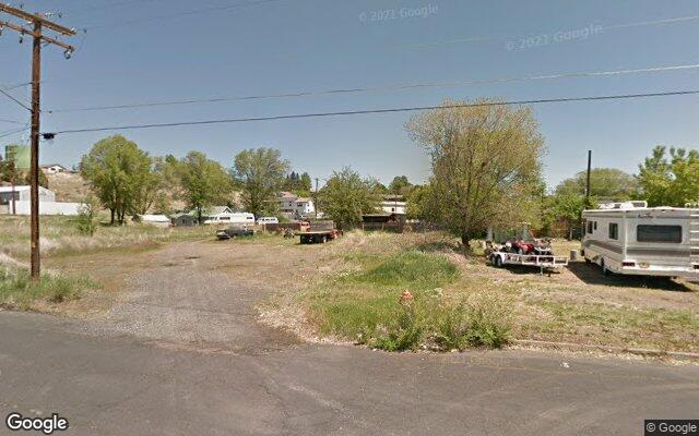 Street view of Aldi