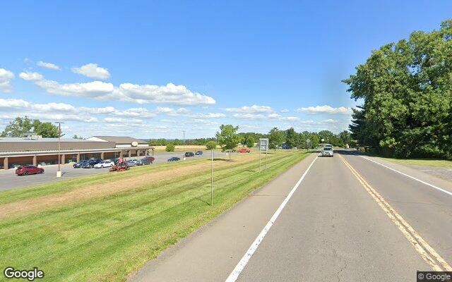 Street view of D&G Liquors