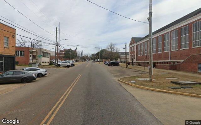 Street view of Trenae's Boutique