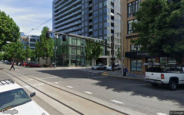 Street view of Plaid Pantry
