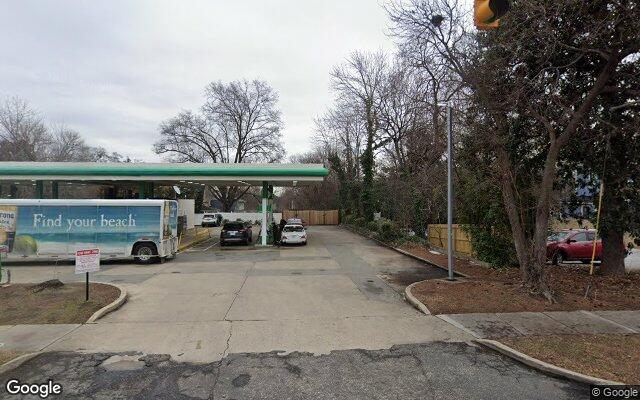 Street view of Han-dee Hugo's 58