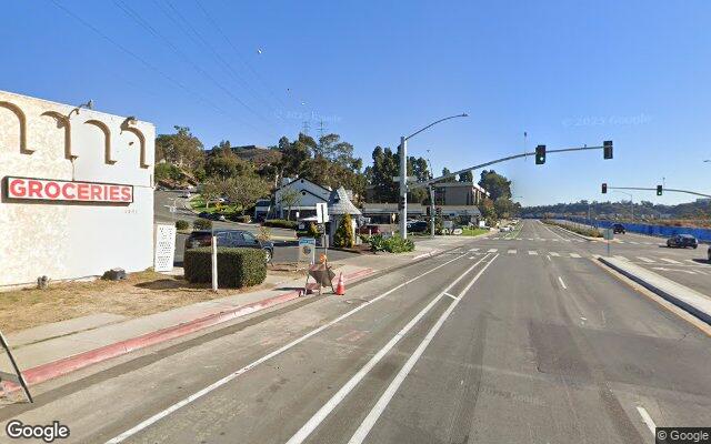 Street view of Walgreens