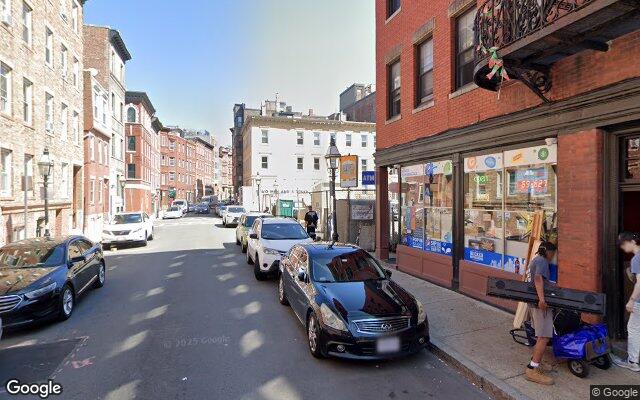 Street view of Venice Convenience